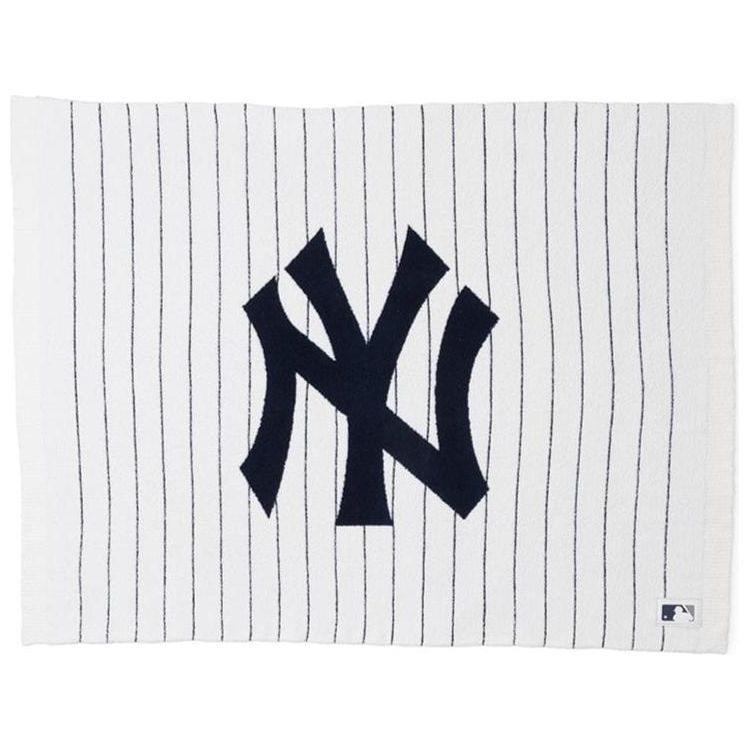 CozyChic-New-York-Yankees-Throw-Trend-Accessories-24816054239319