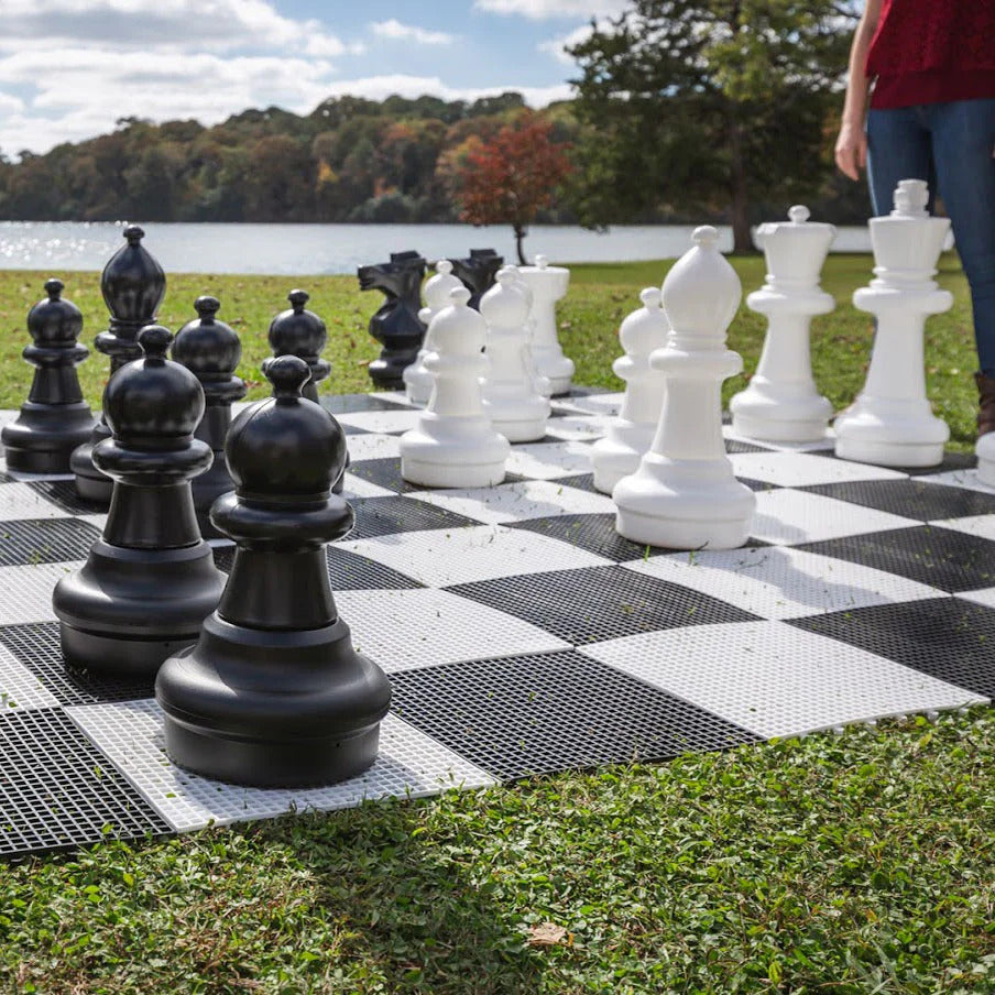 Giant-Chess-Set-Games-25397233221719